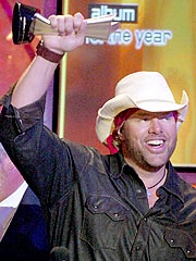 Toby Keith Dominates Country Music Awards