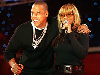 Show Goes On for Jay-Z, Minus R. Kelly