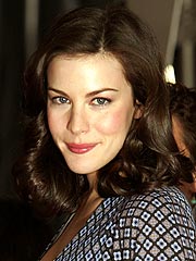 Liv Tyler Reveals Her Baby-Weight Struggle