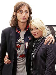 Twins for Strokes Guitarist & New Wife