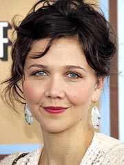 Maggie Gyllenhaal's Globes Babysitter: Mom
