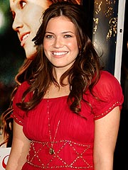 Mandy Moore Says It Took Time to Accept Her Size