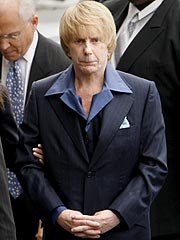 Opening Statements Begin in Phil Spector Trial