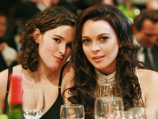 Rumer Willis Defends Lindsay Lohan