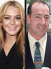 Lindsay Lohan Gets a Visit from Dad in Rehab