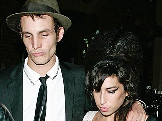 Amy Winehouse Arrested on Drug Possession Charge