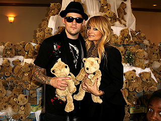 Nicole & Joel Play Santa