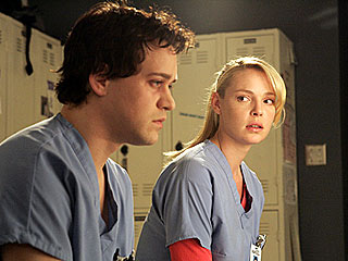 Grey’s Anatomy’s ‘Gizzie’: ‘Unexpected’ Drama Ahead