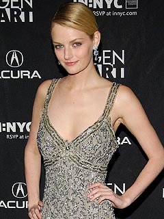 TV Roundup: Lydia Hearst to Join Gossip Girl
