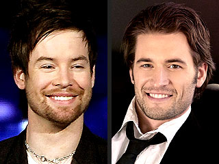 David Cook Visits Luke Menard in the Hospital