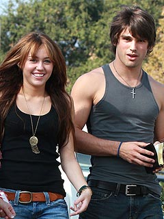 Billy Ray Cyrus Calls Miley's Boyfriend 'A Good Kid'