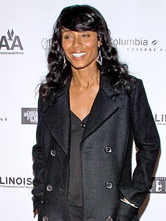 Jada Pinkett Smith Dishes on Her Diva-Less Family