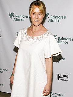 Mary Stuart Masterson Welcomes a Son