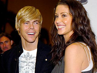 DWTS' Derek Hough and Shannon Elizabeth Have Tweeted It Quits