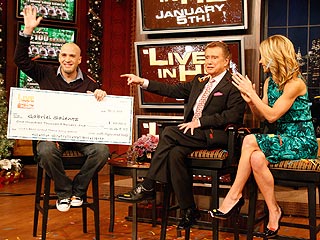 Regis and Kelly to Debut Updated Look Monday