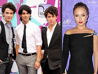 Jonas Brothers, Hayden Panettiere to Present at Golden Globes