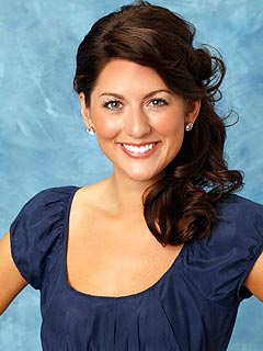 Bachelor‘s Jillian Still Loves Jason (But She’s Not In Love)