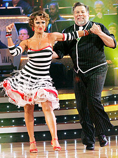 The Woz’s Dancing Fan Base Continues Growing