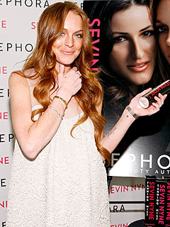 Lindsay Lohan Sued Over Fake Tan Spray