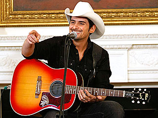 brad paisley he didn't have mp3 download