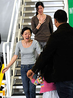They're Home! Laura Ling & Euna Lee Are Back in the U.S.