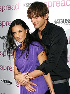 Ashton Calls Demi Moore's Beauty 'A Magic Thing'