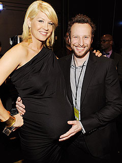 Jenna Elfman Welcomes Second Son