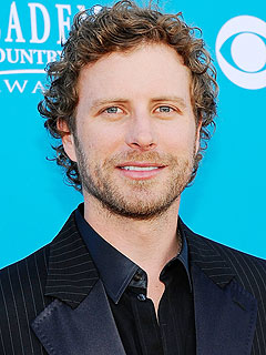 Dierks Bentley Welcomes Daughter Jordan Catherine
