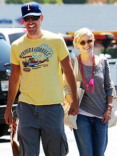 Couples Watch: Reese Witherspoon and Jim Toth's Nashville Night Out