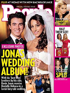 FIRST LOOK: Kevin Jonas's Wedding Photo!