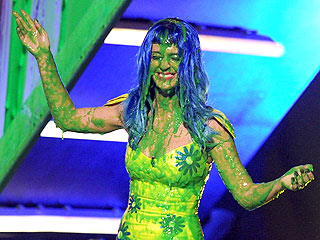 Katy Perry Gets Slimed at Kids' Choice Awards