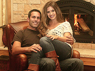 Former Bachelor Contestants Engaged!