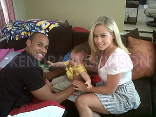 Kendra Wilkinson and Hank Baskett Are 'Just Fine,' Says Source