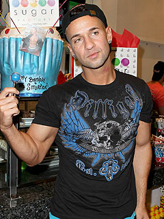 "The Situation" Wants to Take His Good Looks (and Abs) to the Silver Screen