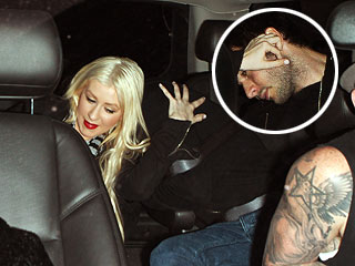 PHOTO: Christina Aguilera Tries to Keep New Love Interest Under Wraps