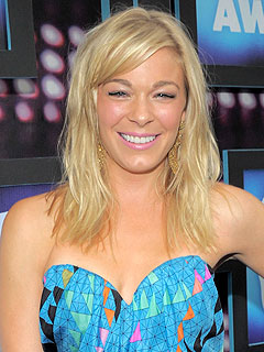 FIRST LISTEN: LeAnn Rimes's 'Crazy Women'