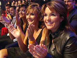 Sarah Palin Pays for Family and Friends to Attend Dancing with the Stars