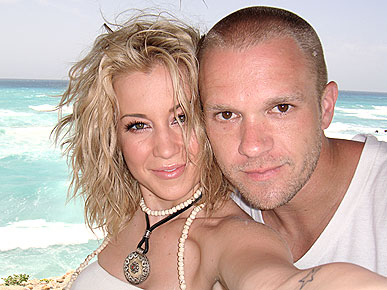 Will Kellie Pickler's Python Be Her Wedding's Ringbearer?