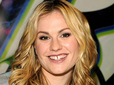 Anna Paquin Celebrates Friend's Birthday in Santa Monica