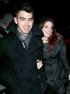 Joe Jonas & Ashley Green Snuggle over Dinner