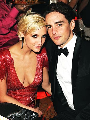 Ashlee Simpson Meets Her Boyfriend's Parents Post-Emmys