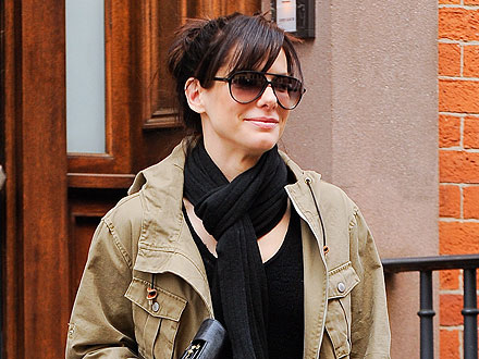 Sandra Bullock Hits a Hot New L.A. Eatery with Her Pals