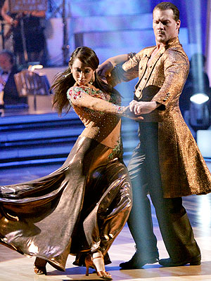 Dancing with the Stars: Cheryl Burke Injured