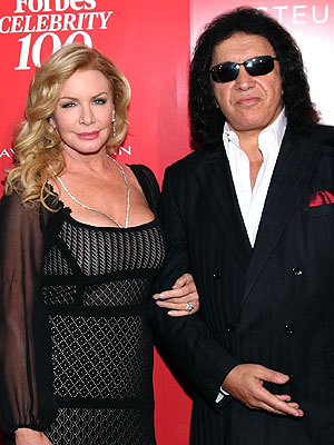 Gene Simmons and Shannon Tweed have made it official