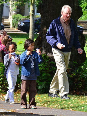 Jon Voight Spends Quality Time with Shiloh, Zahara, Pax