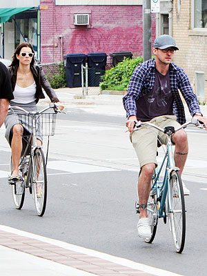 Justin Timberlake, Jessica Biel Bike & Brunch in Toronto