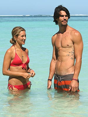 Survivor: South Pacific: Whitney Duncan's Secret Marriage