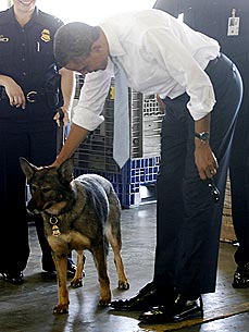 Spotted: President Obama with ... Another Dog!