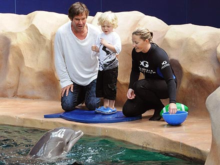 Dennis Quaid and Son Thomas Boone Meet a Dolphin: Photo