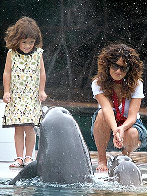 Salma Hayek and Valentina Play with Dolphins: Photos